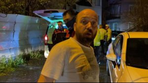 Bolu’da magandalık dehşeti: Polisten kaçan alkollü sürücü muhabire saldırdı, “Burası küçük yer” diyerek tehdit etti! 260 bin TL ceza!